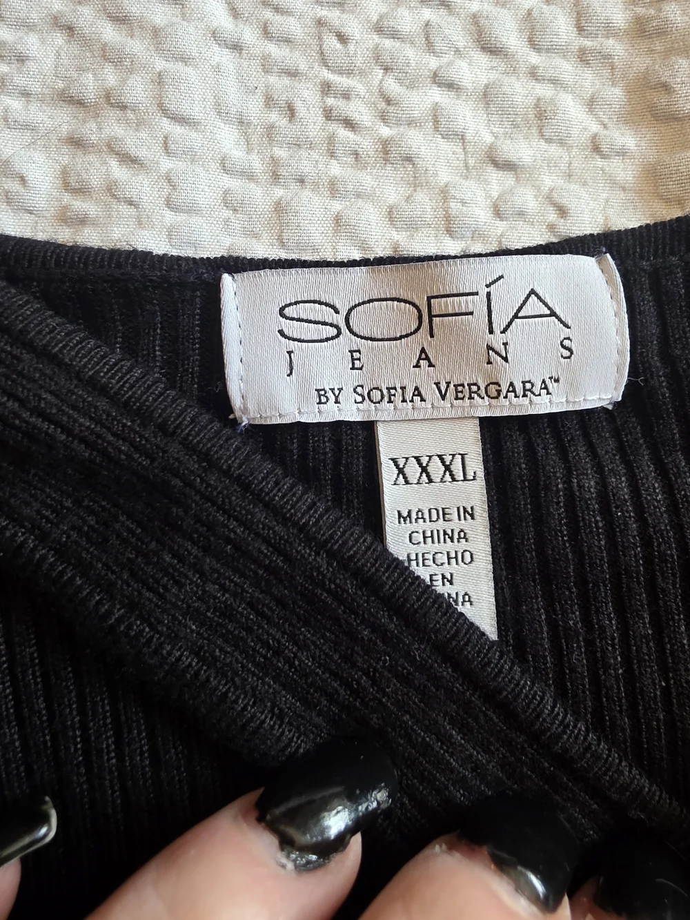 sofia by sofia vergara Black Ribbed Long-Sleeve Crew with Front Cutout Xxxl